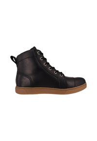 Czarne skórzane buty typu high-top z teksturowanym panelem, szarymi oczkami i brązową gumową podeszwą. Posiadają z tyłu uchwyt do łatwego zakładania.