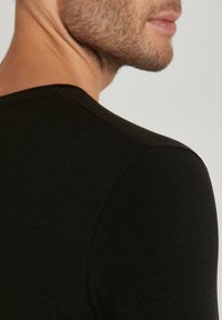 FALKE DAILY CLIMAWOOL CREW NECK - Undershirt - black