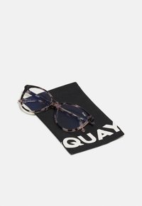 QUAY AUSTRALIA TRUE THAT - Gafas con filtro de luz azul - milky tort/blue light