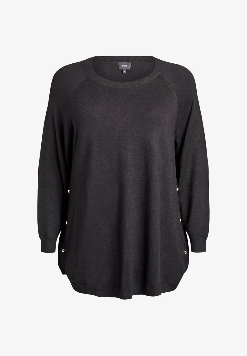 Črn pulover z dolgimi rokavi, zaobljenim izrezom, stranskimi gumbi in sproščenim krojem. Narejen iz mehkega, lahkega pletenega materiala.