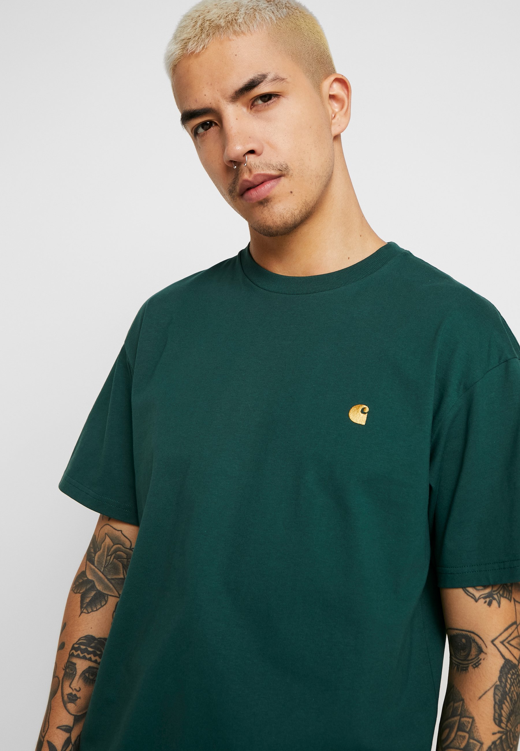 carhartt chase t shirt green