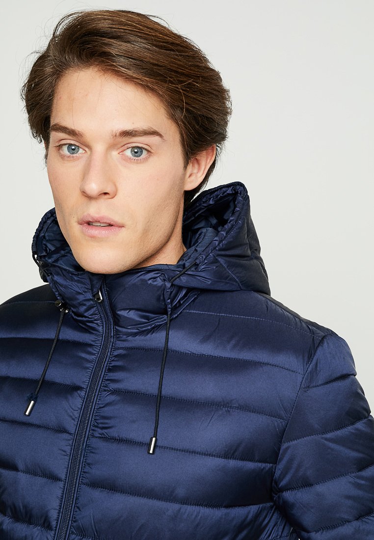 celio light jackets