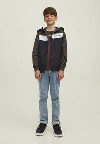 Jack & Jones Junior JJERUSH BLOCKING NOOS JNR - Könnyű dzseki - mulch