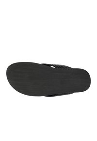 Wojas Sandály s odděleným palcem - czarny