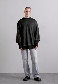 032c GAME LAYERED LONGSLEEVE - Top s dlhým rukávom - washed black