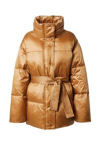 Braune Pufferjacke mit hohem Kragen, Druckknöpfen und Taillengürtel. Hat eine glänzende Oberfläche und ein gestepptes Rautenmuster.
