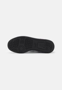 Puma REBOUND V6 UNISEX - Vysoké tenisky - white/black/pink lilac