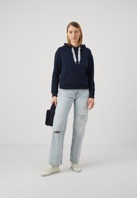 Tommy Jeans LOGO DRAWCORD HOODIE - Felpa - dark night navy