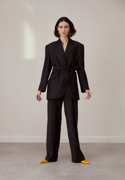 Materiel MENSWEAR BELTED - Žakete - black