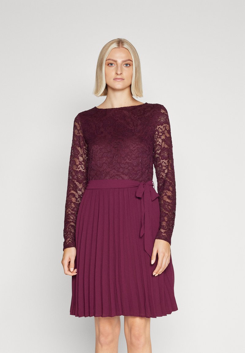 VILA VISASCHA PLISSE SHORT DRESS - Cocktail φόρεμα / Φόρεμα για πάρτι - winetasting