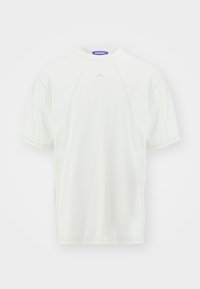 Kijelölve, beige bone