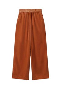 Pantalon orange à jambes larges avec une ceinture élastique, doté de deux poches latérales et d'une texture de tissu lisse.