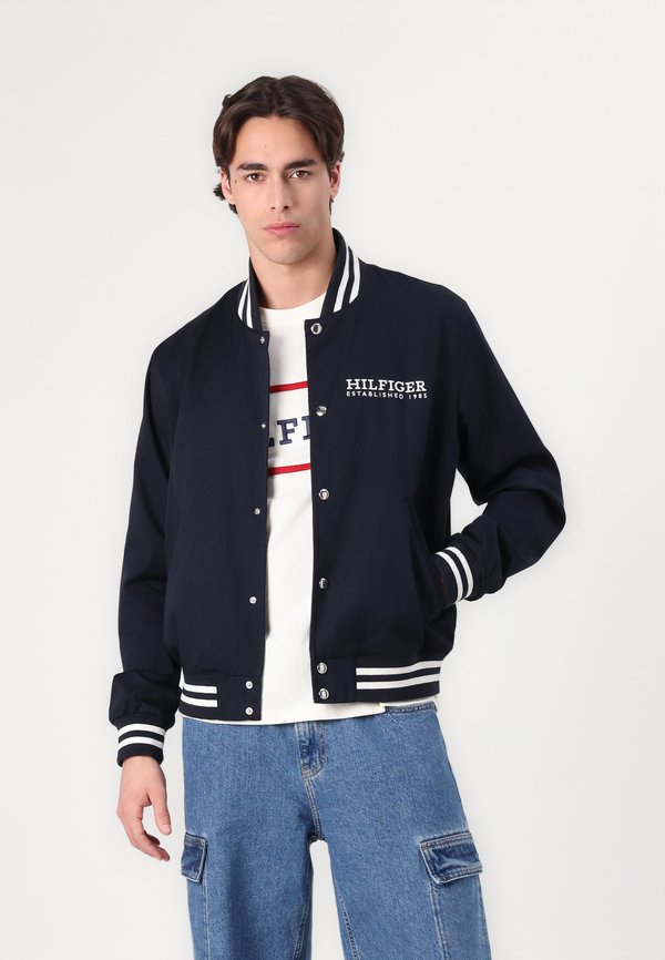 AMERICANA VARSITY JACKET UNISEX - Bomber Jacket - desert sky3