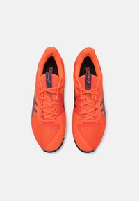 ASICS SOLUTION SPEED 3 - Chaussures de tennis toutes surfaces - koi/blue expanse