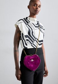 Não selecionado, purple