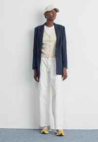 New Balance WS327 - Sneaker low - varsity gold