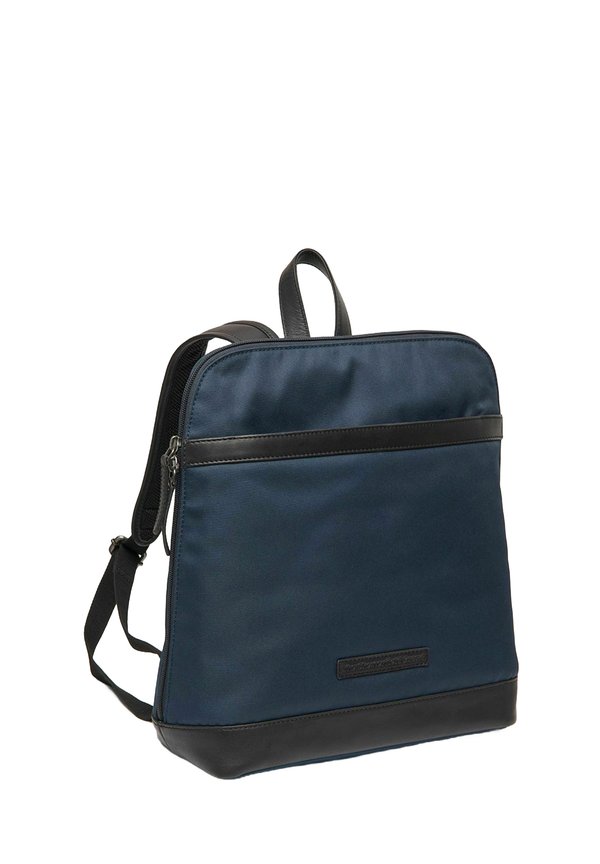 NESNA  - Tagesrucksack