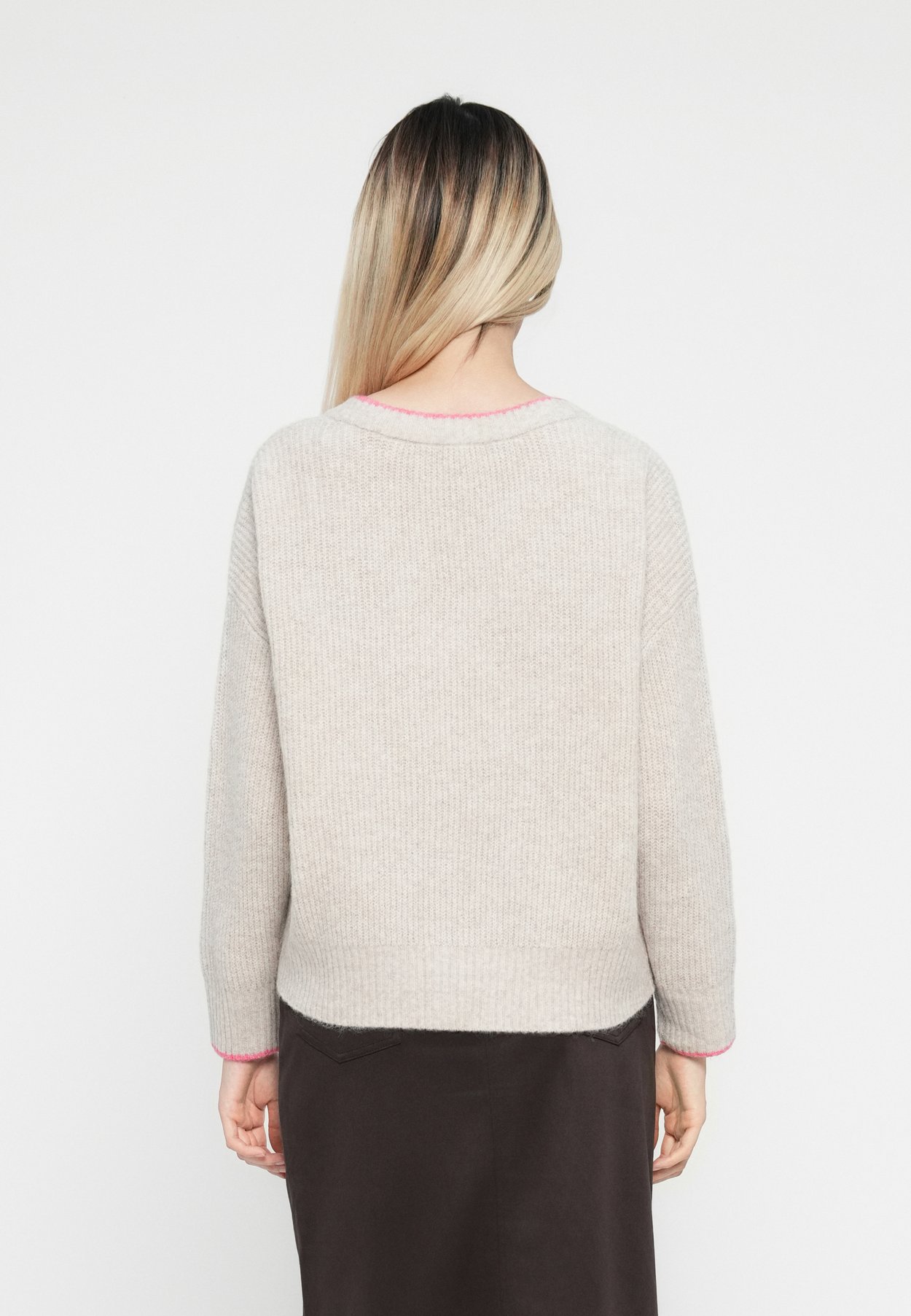ONLHAVANNA V NECK
