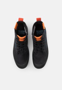 Palladium Šněrovací kotníkové boty - black