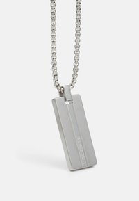 Lacoste ADVENTURER NECKLACE - Halskette - silver-coloured/silberfarben ...