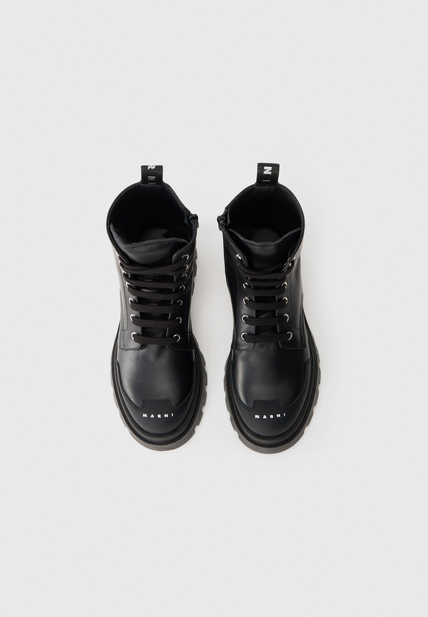 靴 MARNI Ankle Black Leather Boots Style Report: Discover MARNI Black Leather Buckle Boots