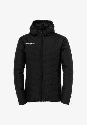 Sort polstret jakke med lynlås foran og hætte. Har dekorative syede vandrette linjer, uhlsport-logo på venstre bryst og elastiske manchetter.