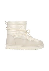 Stivali alla caviglia color crema con tomaia in tessuto imbottito e lucido, caratterizzati da un design con lacci e una robusta suola in gomma.