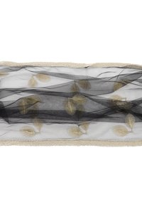 Tessuto trasparente bianco e nero con ricami in foglia d'oro, bordato con una finitura intrecciata in oro. Il design presenta motivi di foglie distribuiti in modo casuale.