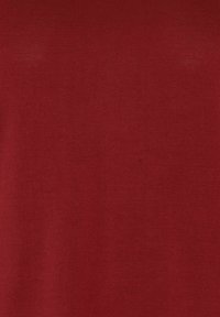 Minimum Jednoduché tričko - merlot