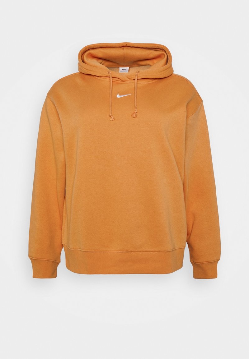 Orange hoodie i mjukt material, med en framficka i känguru-stil, dragsko i huven och en liten vit logotyp i mitten.