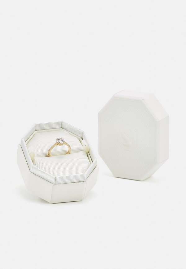 STILLA COCKTAIL ROUND CUT PAVÉ - Ring3