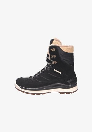 Bottes d'hiver noires avec une tige en daim, un col en fourrure, et des œillets en métal pour les lacets. Semelle en caoutchouc pour une meilleure adhérence.