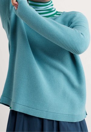 Sweter