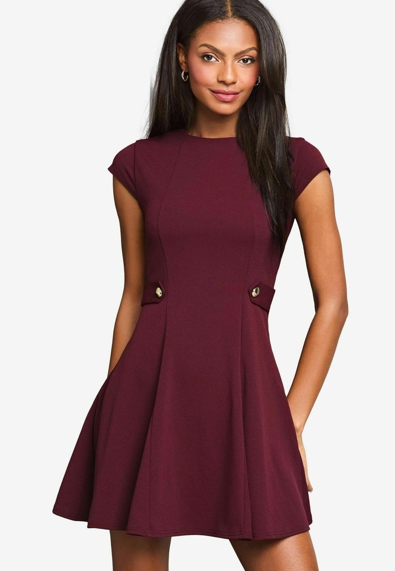 Lipsy Trikoomekko - burgundy red