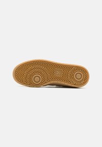 Veja V-10 - Sapatilhas - extra white/natural