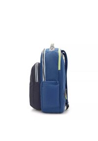 Marineblauw en grijs stoffen rugzak met twee compartimenten, contrasterende groene ritsaccenten en een zijvak, rechthoekige vorm, stevige ontwerp.