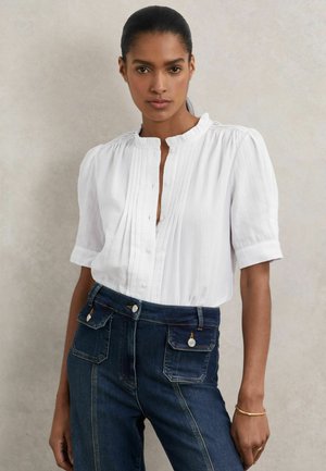 REGULAR FIT - CHEESECLOTH PLEATED  - Nööpidega pluus - white