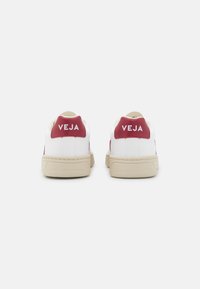 Veja URCA - Sapatilhas - white/marsala