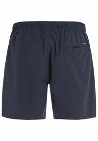 Donkerblauwe zwembroek met een elastische tailleband, voorzien van een achterzak en een gladde textuur. Eenvoudig ontwerp, zonder patronen of versieringen.