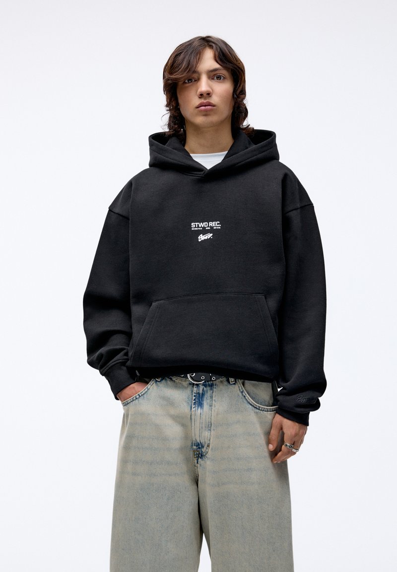 PULL&BEAR STWD Kapuzenpullover black/schwarz Zalando.de