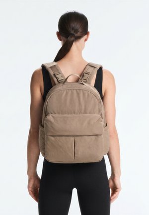 OYSHO, MAXI BACKPACK - Zaino - brown