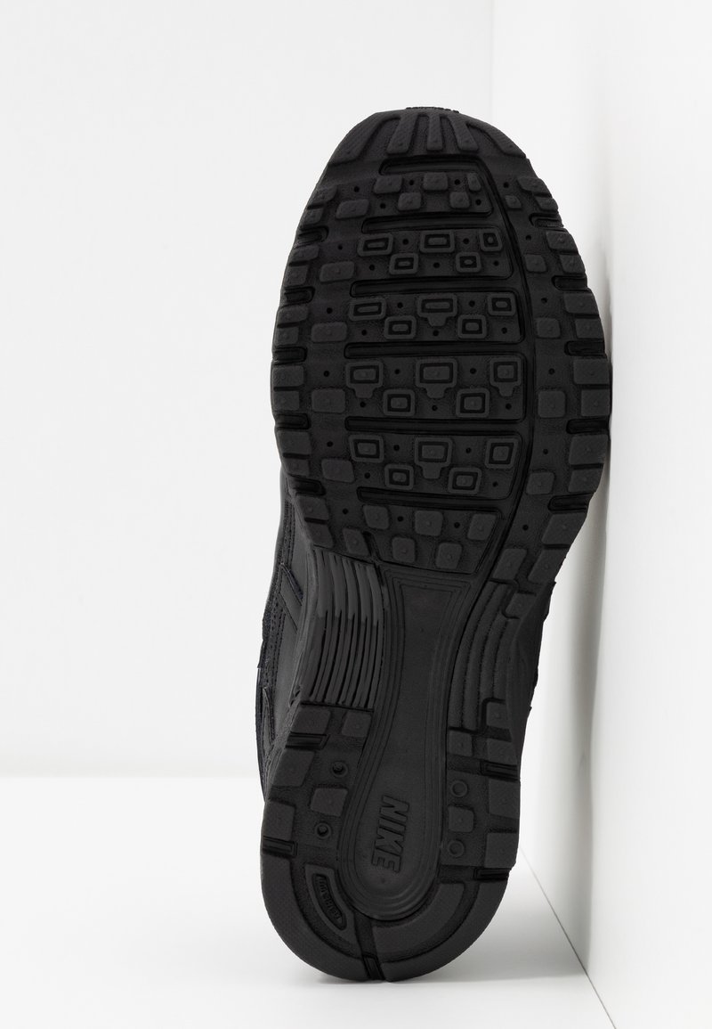 Nike Sportswear W NIKE P-6000 - Trainers - black