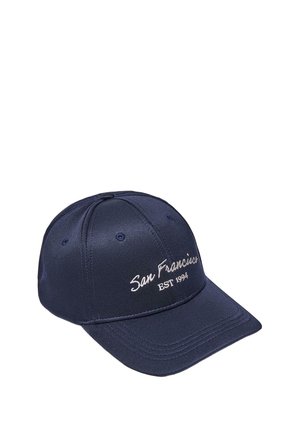 Marineblaue Baseballkappe mit weiß gesticktem "San Francisco EST 1994" auf der Vorderseite, ausgestattet mit gestickten Luftlöchern und gebogenem Schirm.