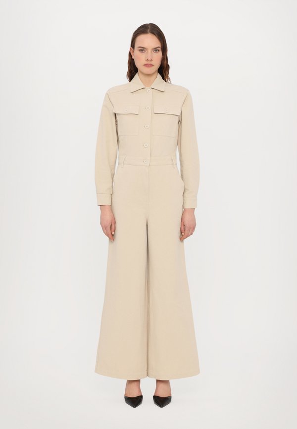 RADICE - Jumpsuit - sand