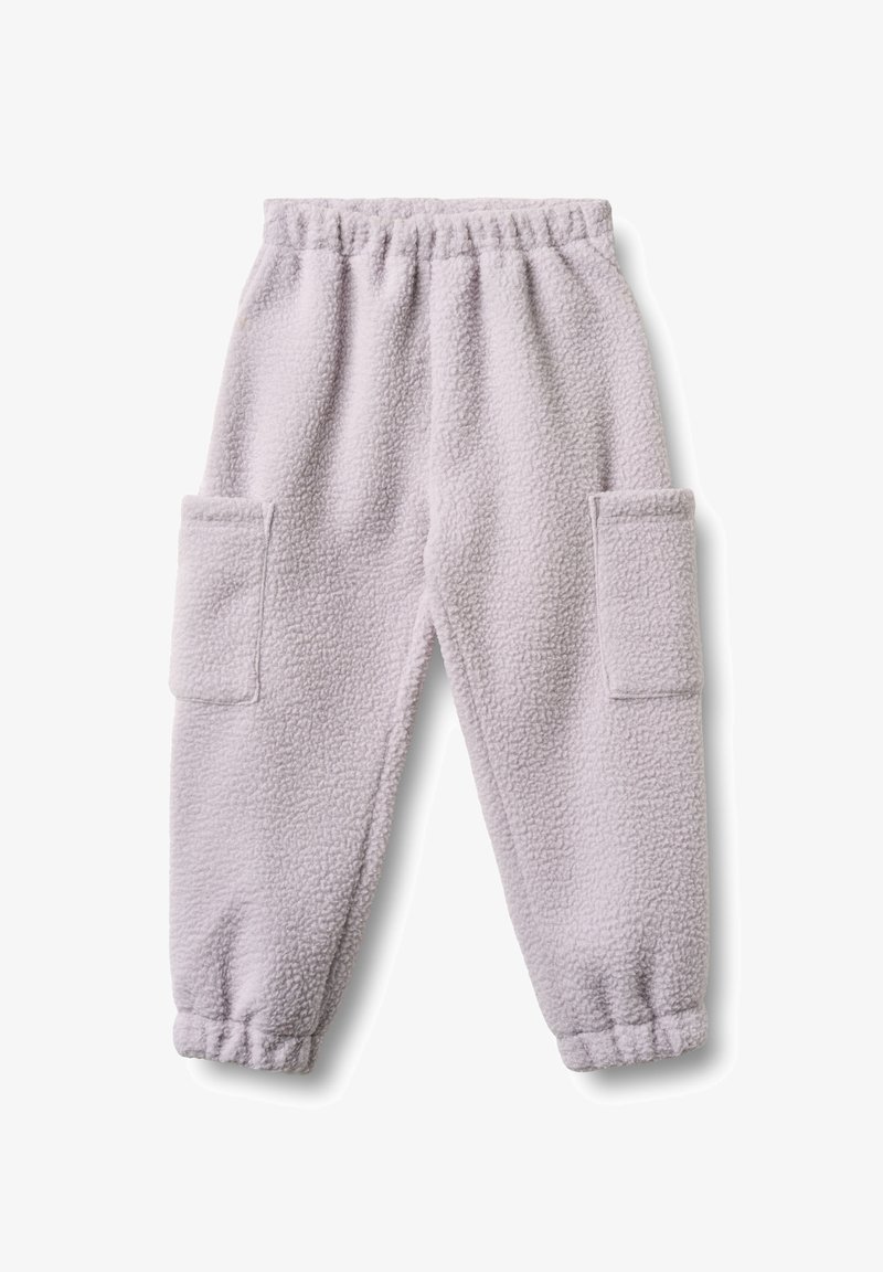 Pantalon en polaire violet clair avec taille et poignets élastiques, doté de grandes poches cargo rectangulaires de chaque côté.