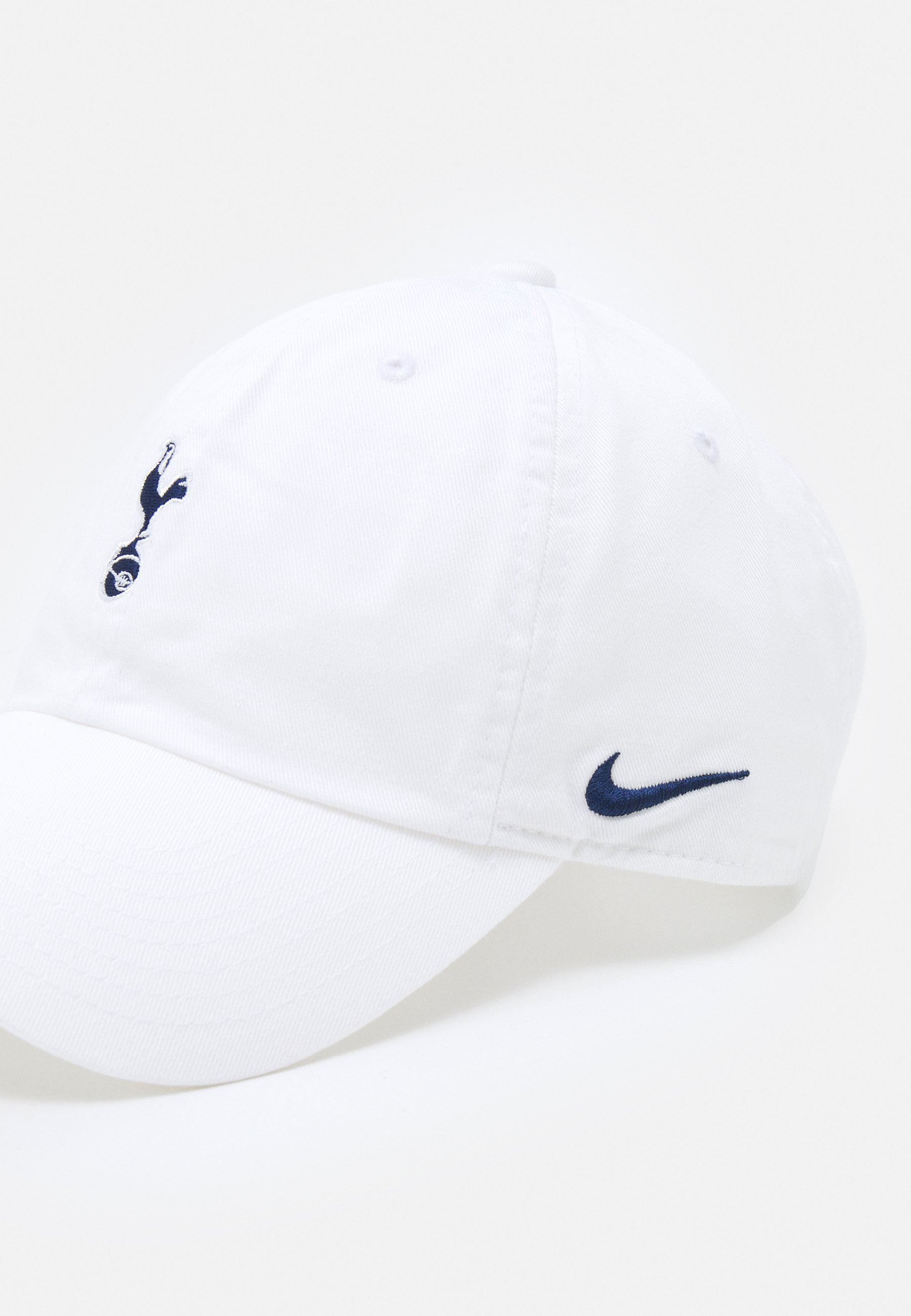 tottenham nike hat