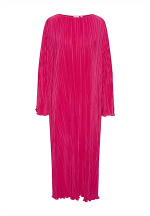 Lång, lös passform, ljusrosa klänning med vertikala veck, rund halsringning och långa ärmar; har fransade ärmslut och nederkant.
