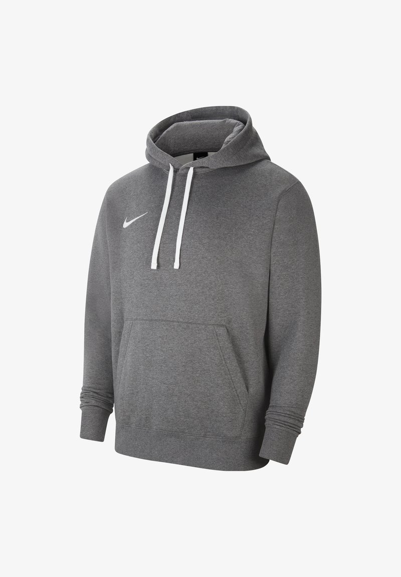 Sudadera gris con capucha hecha de una mezcla de algodón. Presenta un bolsillo tipo canguro, cordones blancos y un logo de Nike blanco en el pecho.