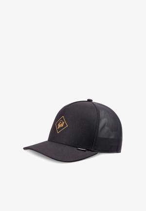 Schwarze Mesh-Trucker-Cap mit gebogenem Schirm und orangefarbenem Kraken-Logo in einer Diamantform auf dem Frontpanel.