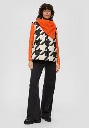 s.Oliver DREIECKS - Schal - orange